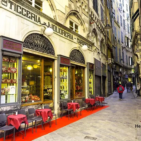 New Modern Apt- Center 10min - Hiper Wifi - A-c Genoa